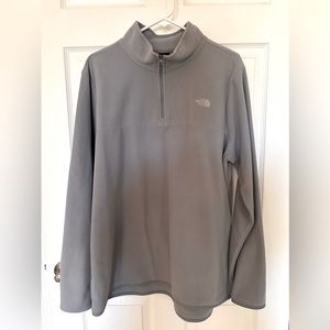 North Face Women’s pullover fleece XXL